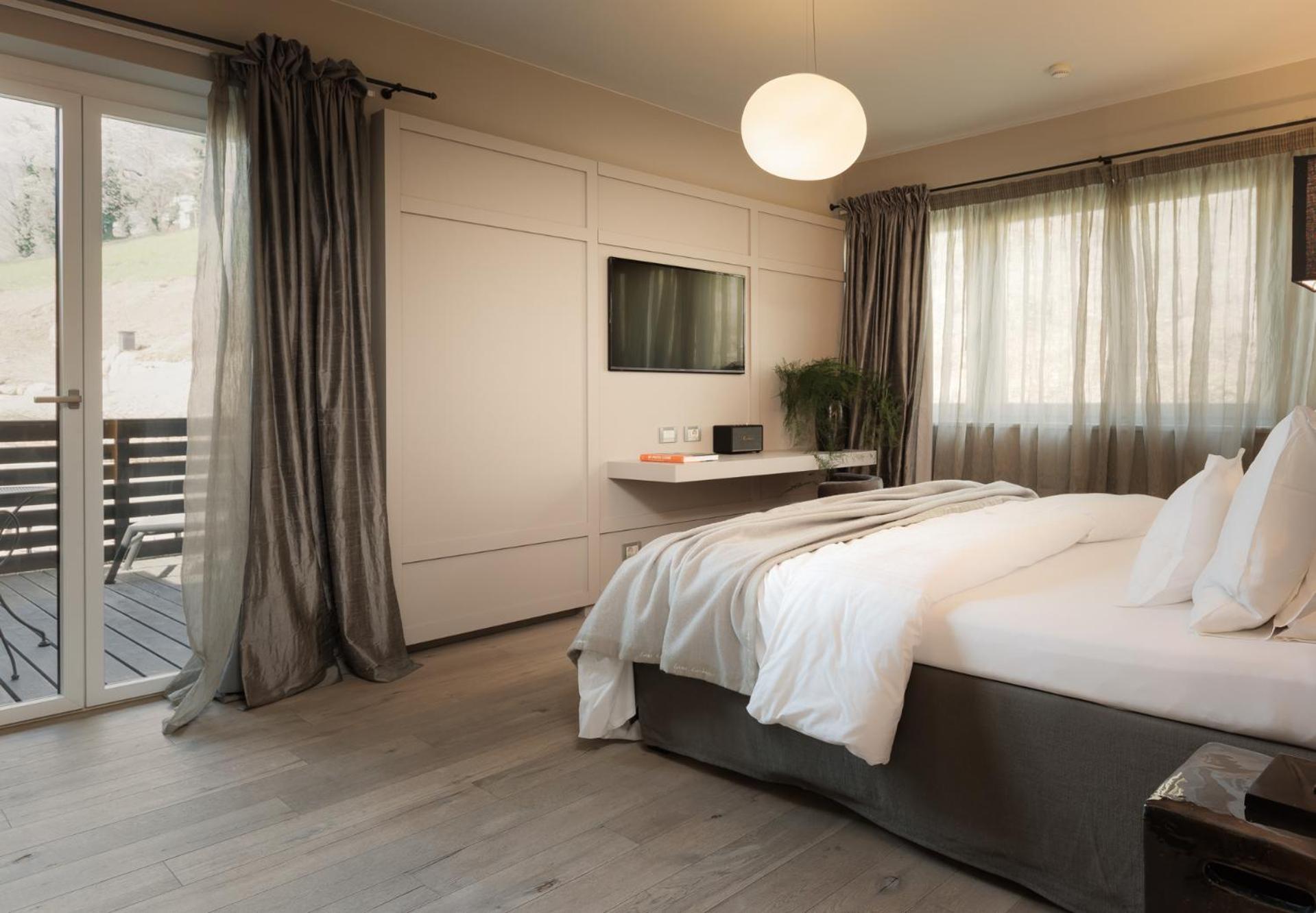 Hotel Kueglerhof Tirolo Ngoại thất bức ảnh