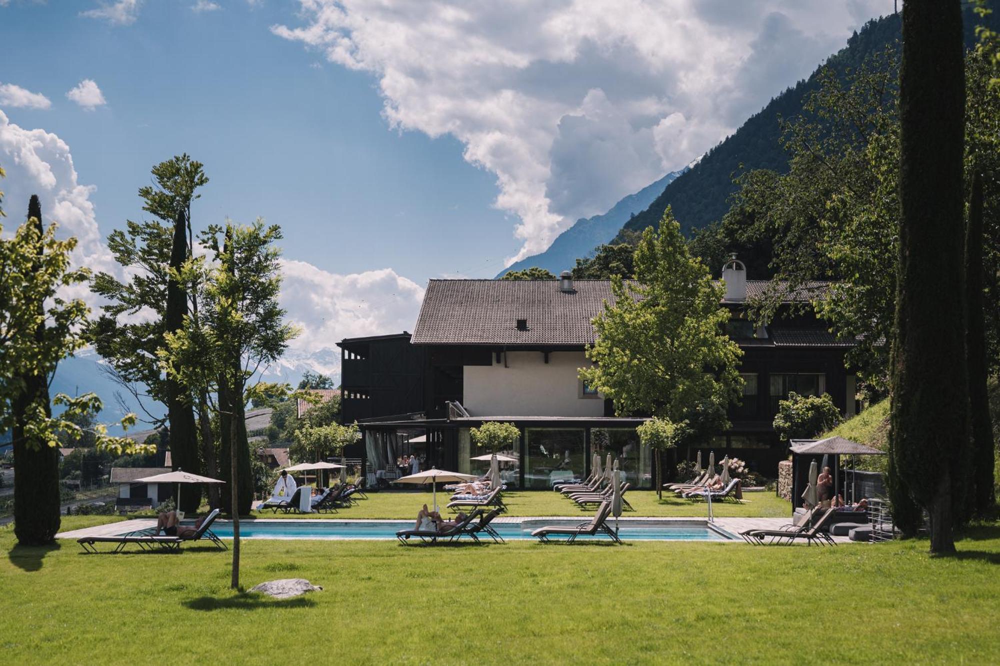 Hotel Kueglerhof Tirolo Ngoại thất bức ảnh